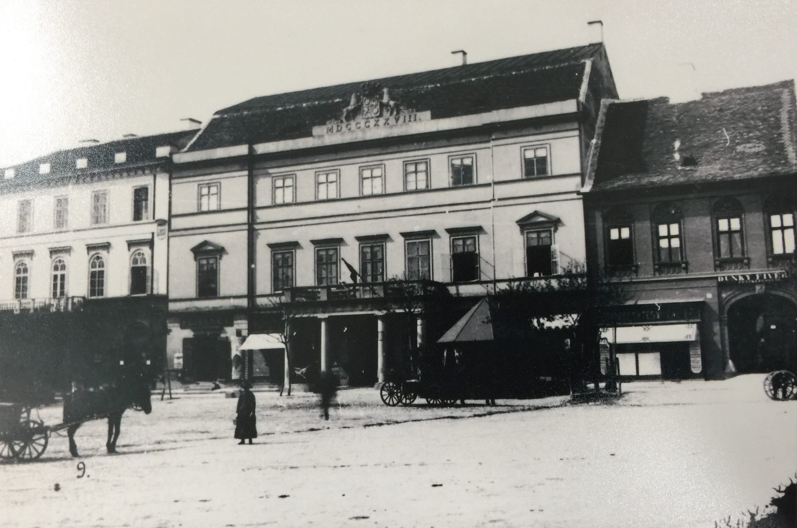 A Palota története